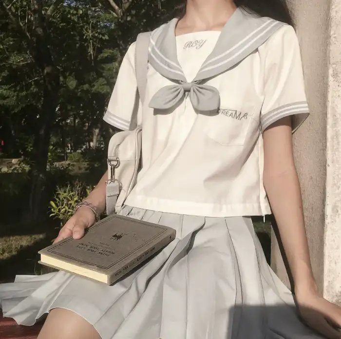 野女孩